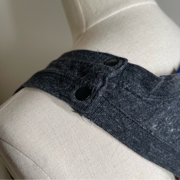 Nike Women’s Vintage Heather Grey Pocketed Racerback Romper - Size Medium - Picture 12 of 16